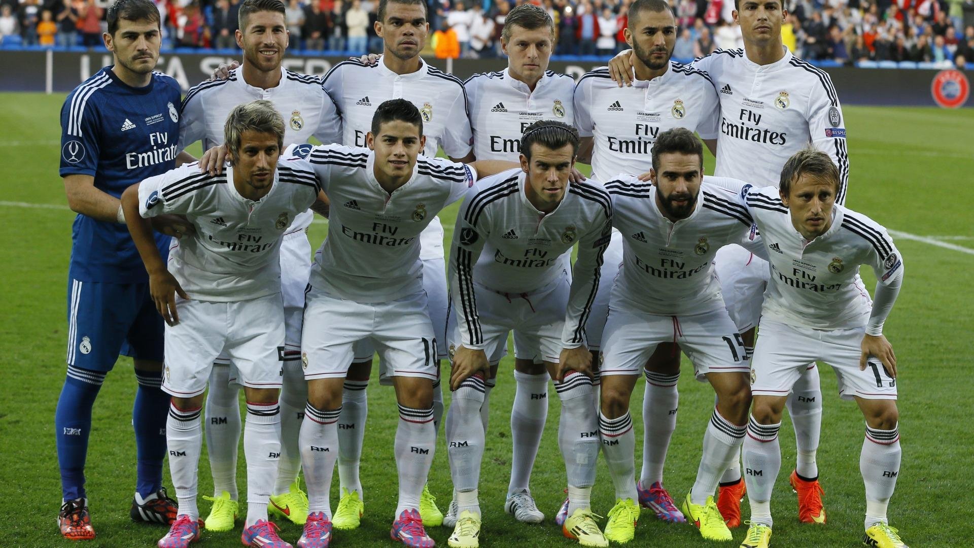 埃丝特·冈萨雷斯在世界杯中荣膺金靴奖，埃斯特班·冈萨雷斯